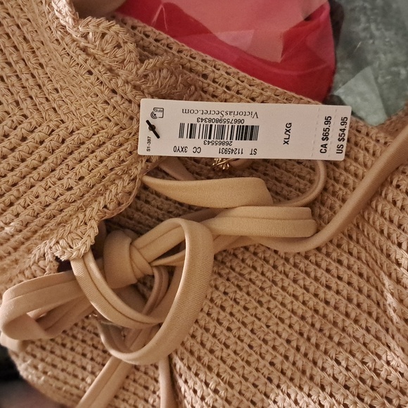 Victoria Secret NWTs Crochet String Bikini - Picture 5 of 6